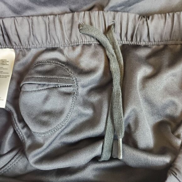 Adidas Running Shorts Size Small - Picture 6 of 6